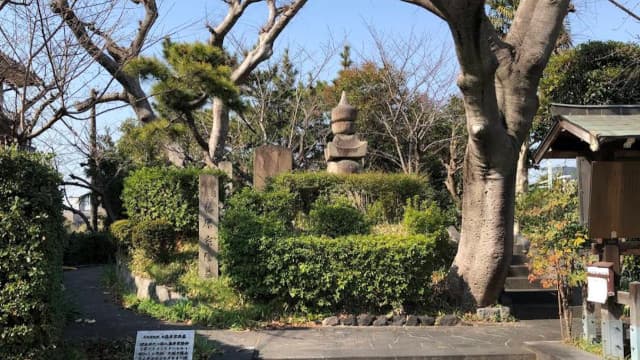 大阪府大阪市の伝藤原家隆墓