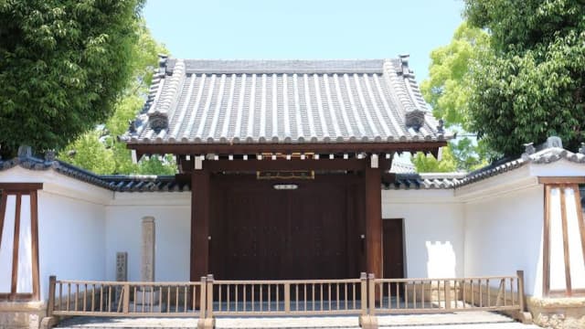 大阪府大阪市の摂津県改称豊崎県庁跡