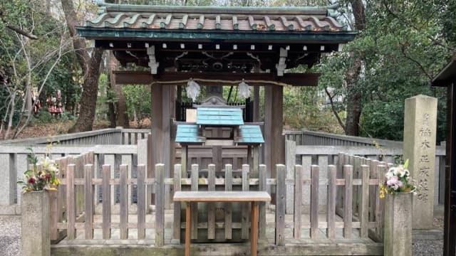 兵庫県神戸市の楠木正成墓碑