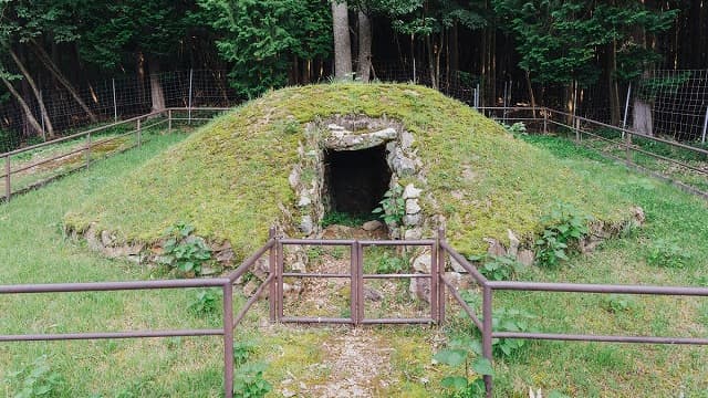 兵庫県姫路市の塩野六角古墳附塩野古墳