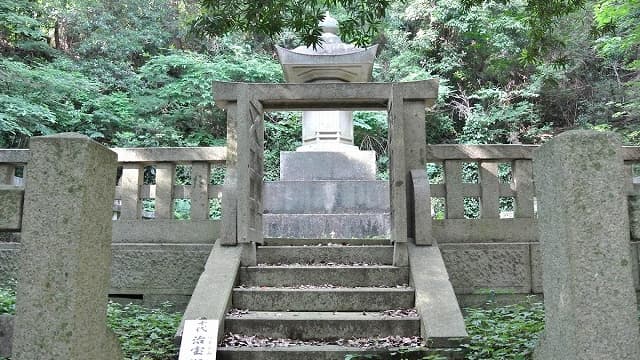 和歌山県海南市の和歌山藩主徳川家墓所