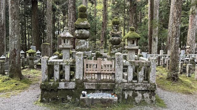 和歌山県伊都郡の武田信玄・武田勝頼墓地