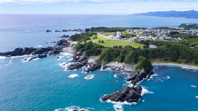 和歌山県東牟婁郡の潮岬