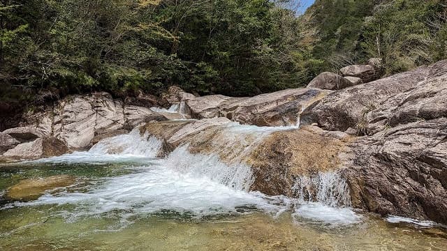 広島県広島市の石ケ谷峡