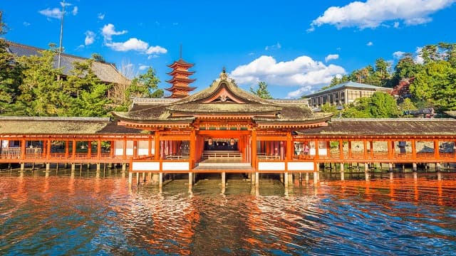 広島県廿日市市の厳島神社