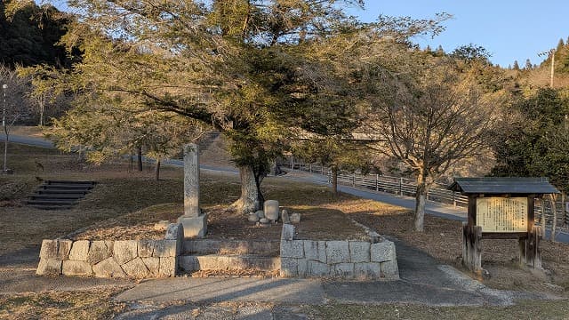 広島県安芸高田市の毛利元就公火葬場伝承地