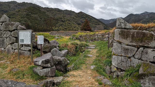 山口県山口市の凌雲寺跡