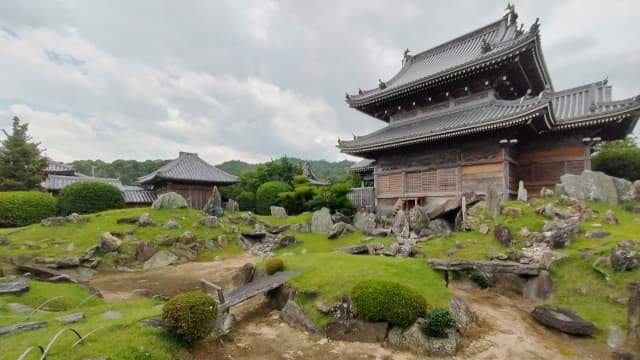 徳島県徳島市の阿波国分寺庭園