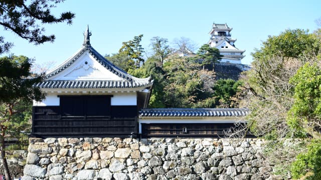 高知県高知市の追手門東北矢狭間塀