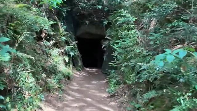 福岡県小郡市の花立山穴観音古墳