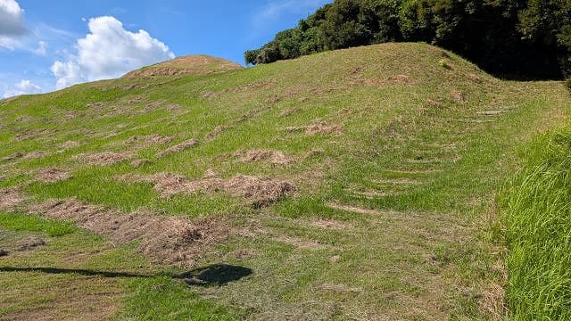 佐賀県唐津市の久里双水古墳