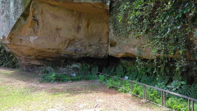長崎県の佐世保市岩下洞穴