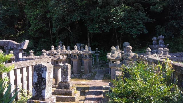 長崎県の諫早家墓所
