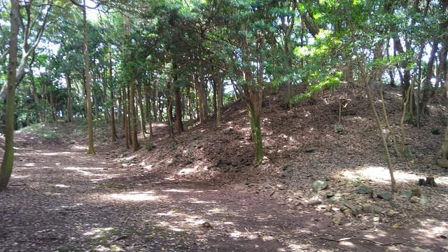 長崎県の岳崎古墳