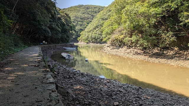 長崎県対馬市の西漕手（越出）