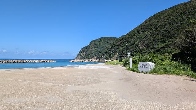 長崎県対馬市の小茂田浜海水浴場