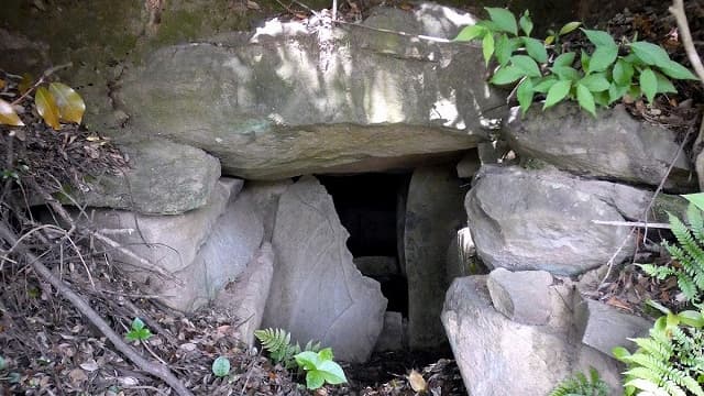 長崎県壱岐市の釜蓋古墳群