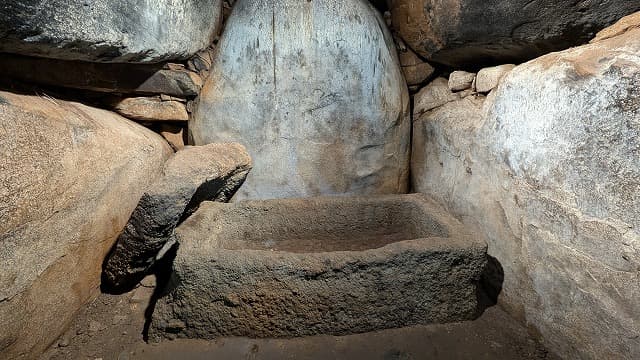 長崎県壱岐市の壱岐古墳群（掛木古墳）