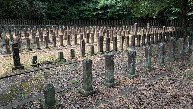 熊本県熊本市の西南戦争遺跡（七本官軍墓地）