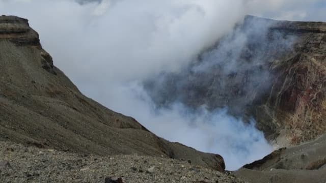 熊本県阿蘇市の阿蘇山