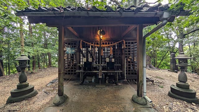 大分市の築山古墳