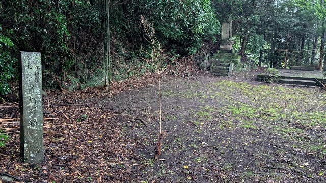 大分県国東市の千燈石仏