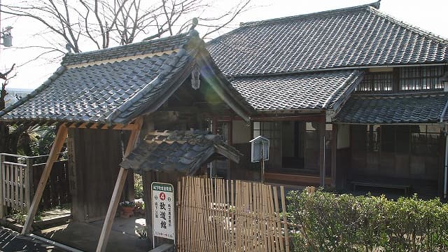 大分県速見郡の致道館
