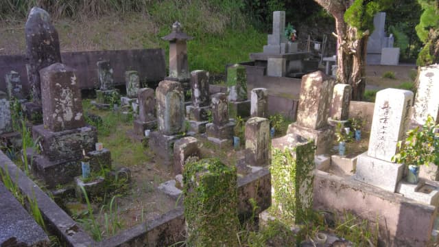 鹿児島県の刀匠玉置家歴代の墓