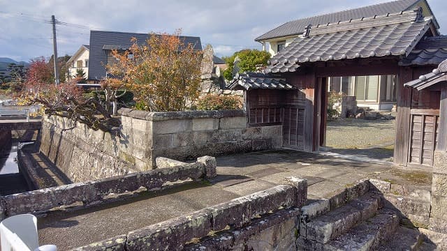 鹿児島県薩摩川内市の隈之城麓