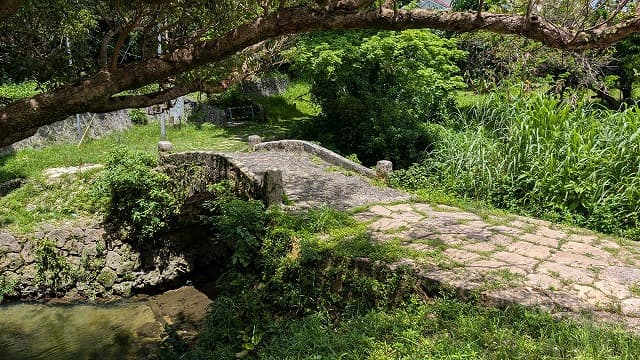 沖縄県浦添市の中頭方西海道及び普天満参詣道